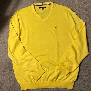 XL New without Tags Tommy Hilfiger Long Sleeve Sweater